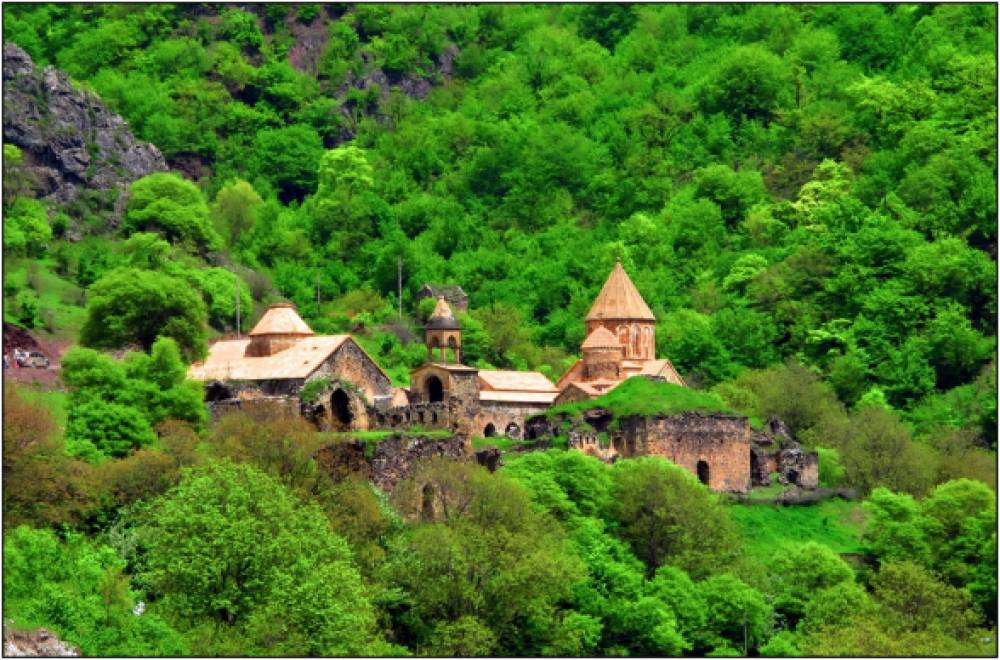 Աստված իմ հուսով եմ ամեն ոգ կստանա իր պատիժը ու նորից Դադիվանքը կշրջապատվի Հայերով...