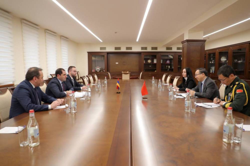 Սուրեն Պապիկյանն ընդունել է Չինաստանի դեսպանին