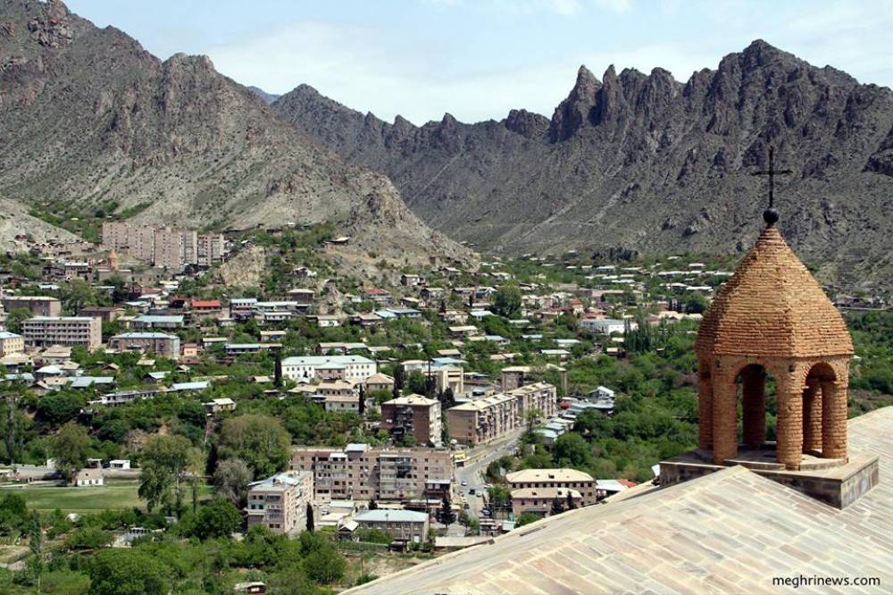 Մեղրի համայնքի հարգելի բնակիչներ, առանց ավելորդ խուճապի պատսպարվեք պաշտպանական կառույցներում. համայնքապետարան