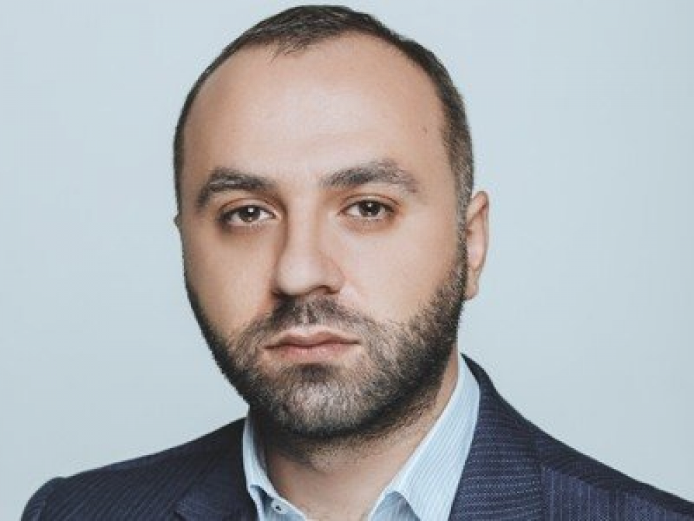 Երբ 4 տարեկան մանուկնա պայքար մղում իրա ապրելու համար, հայերի մասին բոլորը լուռ են. Ռոբերտ Հայրապետյան