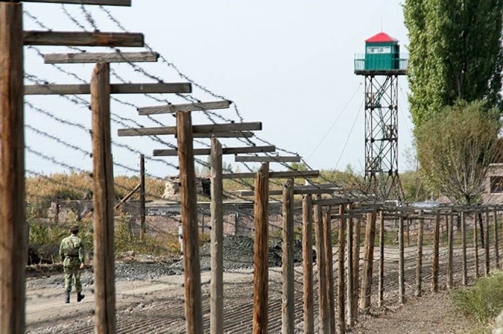 Հակառակորդը կրակ է վարում ՀՀ սահմանի ուղղությամբ, կան վիրավորներ