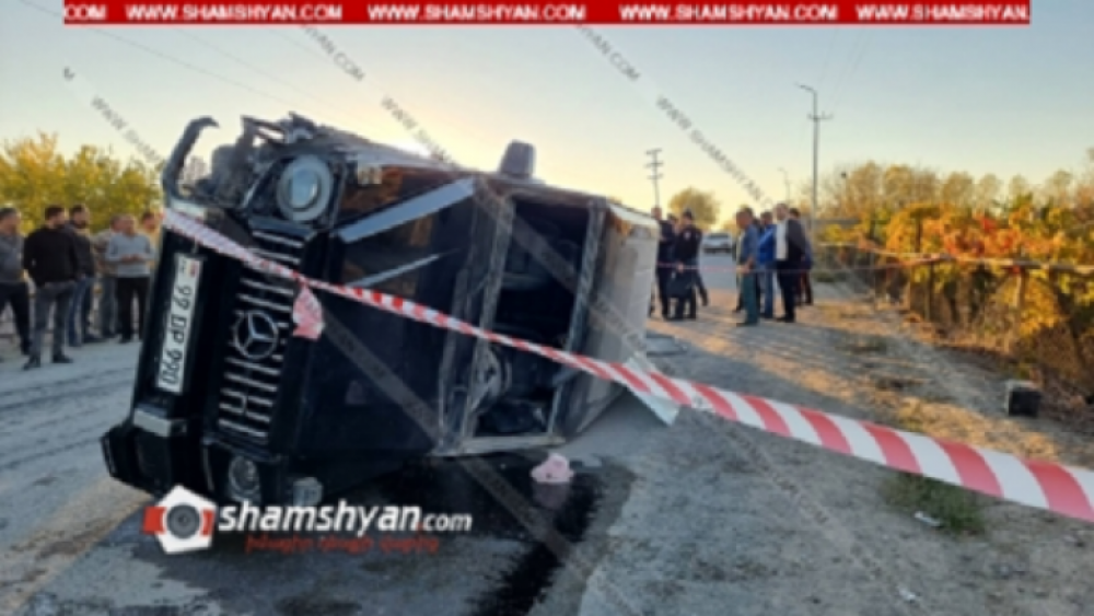 Արմավիրի մարզում բախվել են Mercedes G500-ն ու Kia-ն, ապա կողաշրջվել. կան վիրավորներ