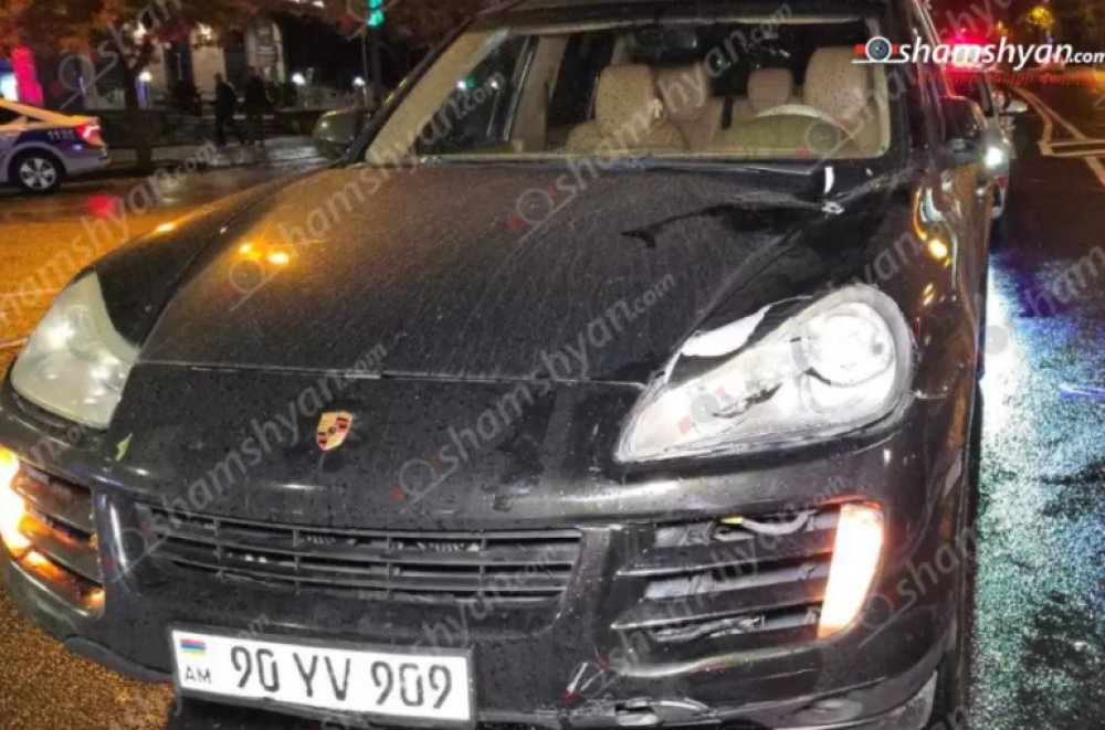 Երևանում «Porsche Cayenne»-ը հետիոտնային անցման վրա վրաերթի է ենթարկել ոստիկանության ծառայողի