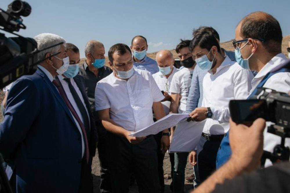 Հերհերում Հայաստանում ամենամեծ արեւային կայաններն են կառուցվում՝ ընդհանուր 20 մեգավատ հզորությամբ (լուսանկարներ)