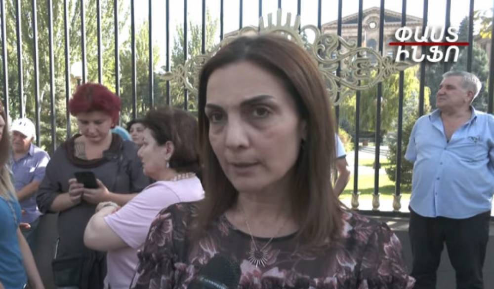 Թուրքը արդեն Երեւանից 200 կմ հեռավորության վրա է, հերթը հասել է Երեւանին. Զոհված զինծառայողի մայր (տեսանյութ)