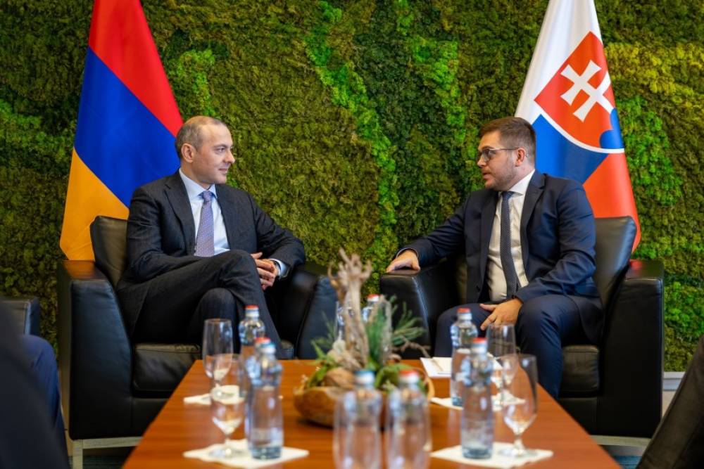 Արմեն Գրիգորյանն ու Սլովակիայի Պաշտպանության նախարարության պետքարտուղարը քննարկել են երկկողմ հարաբերությունները