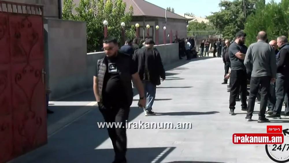 Ինչ իրավիճակ է Վալոդյա Գրիգորյանի հայրական տան մոտ