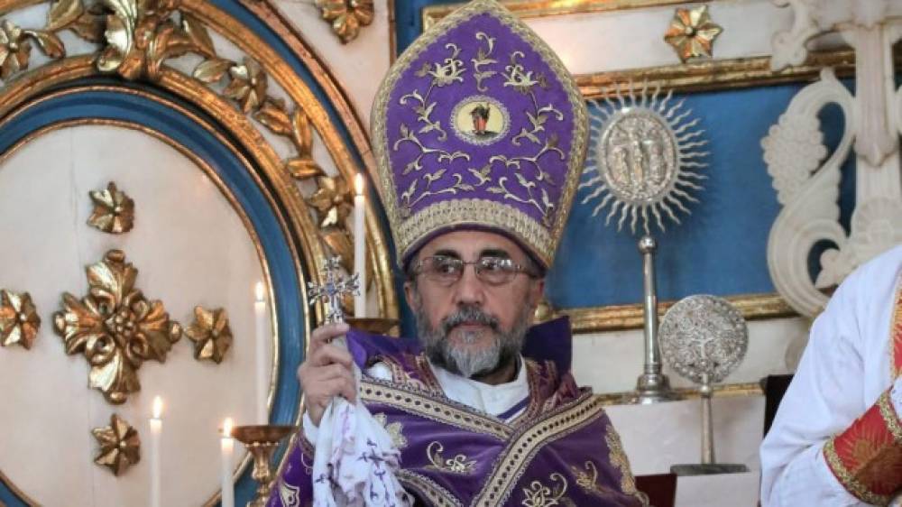 Շիրակի թեմը կանգնած է Միքայել Սրբազանի կողքին. հավատում ենք՝ այս դժվարությունը ժամանակավոր է